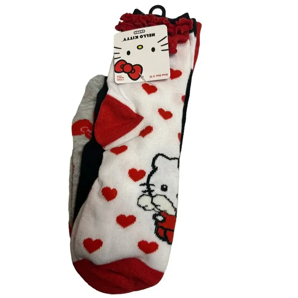 NWT Hello Kitty Sanrio socks Valentine’s Day theme